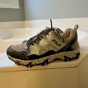 Fila At Peak 23 Women’s Shoes Size 6.5/37